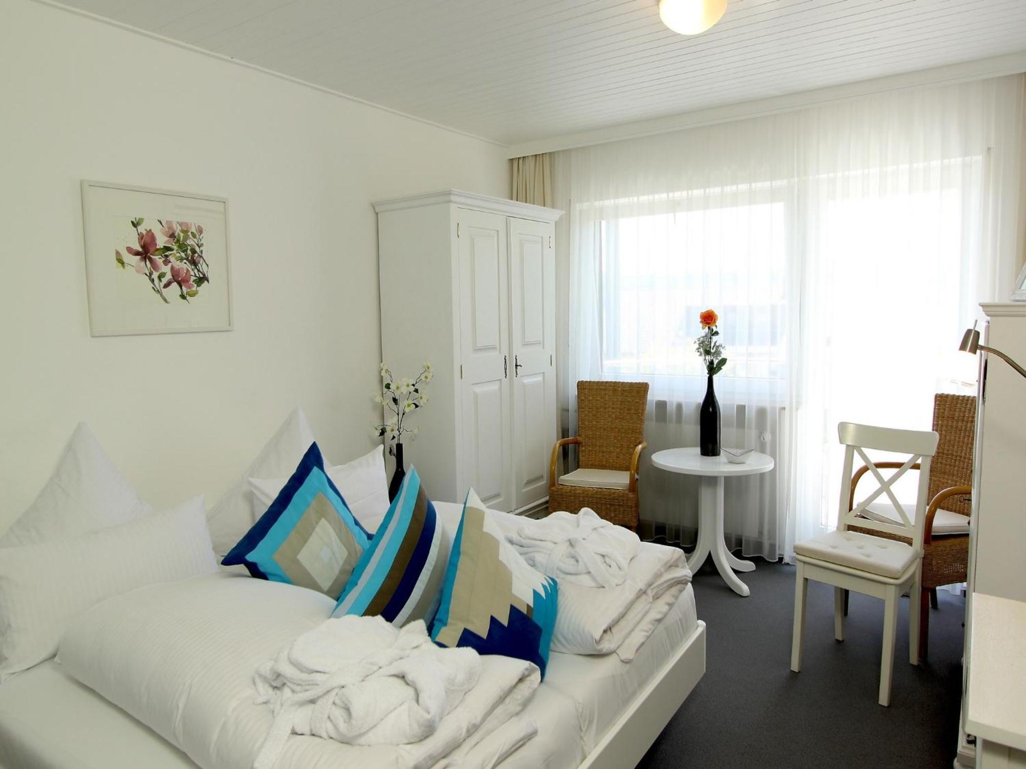 Lupinenhotel Bodensee Sipplingen Room photo