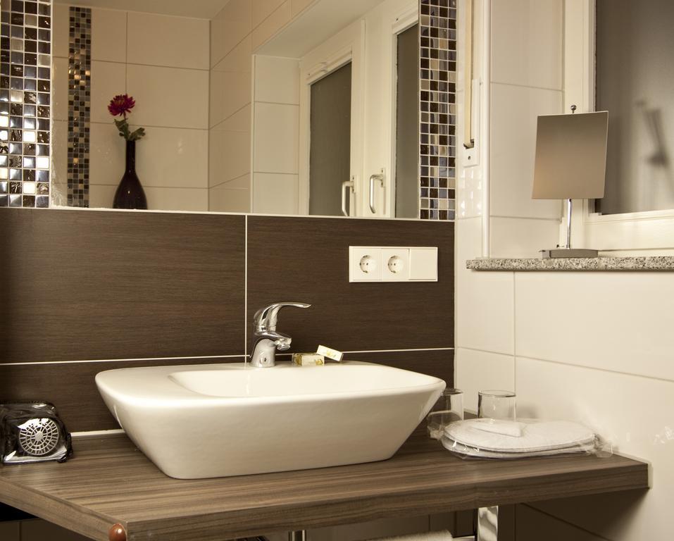 Lupinenhotel Bodensee Sipplingen Room photo