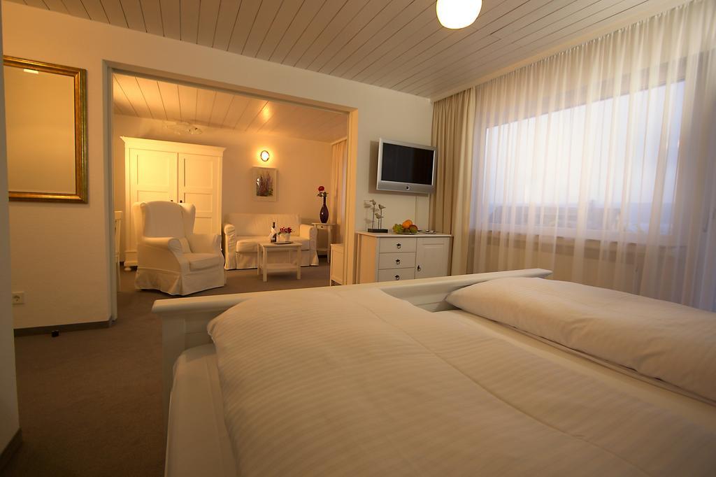 Lupinenhotel Bodensee Sipplingen Room photo
